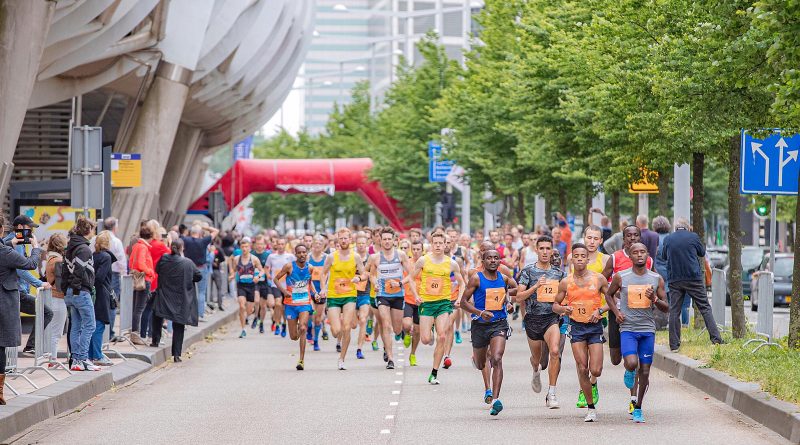 20190526 Royal Ten start - Jeroen van Aken - You-Run