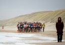 Sprinten voor de kopgroep bij de halve marathon van Egmond 2020